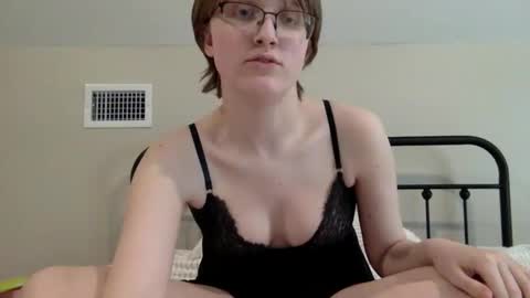 Lassie Cassie online show from April 2026 10:47:01 PM