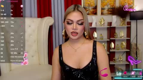 Snapshot of mistressathenna chatting on April 2026 12:37:02 AM mistressathenna online show from April 2026 12:37:02 AM
