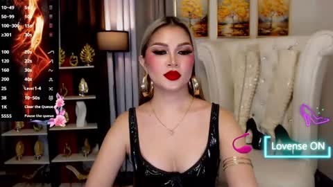Snapshot of mistressathenna chatting on May 2026 08:18:02 PM mistressathenna online show from May 2026 08:18:02 PM