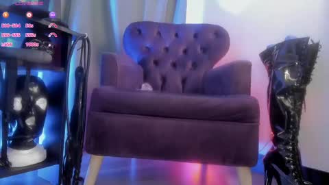 Snapshot of mistressjm_ chatting on February 2025 10:20:01 PM Jhadee online show from February 2025 10:20:01 PM