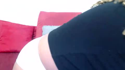 mistressshirleyx online show from October 2025 06:54:02 PM