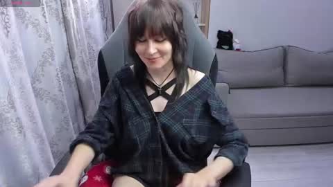 Snapshot of misty_dark chatting on July 2026 05:40:02 PM misty_dark online show from July 2026 05:40:02 PM