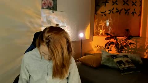 Snapshot of mistybarnes chatting on May 2026 06:13:01 PM MistyBarnes NONUDE MODEL online show from May 2026 06:13:01 PM