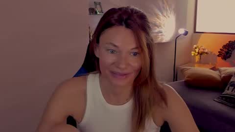 Snapshot of mistybarnes chatting on May 2026 07:50:02 AM MistyBarnes NONUDE MODEL online show from May 2026 07:50:02 AM