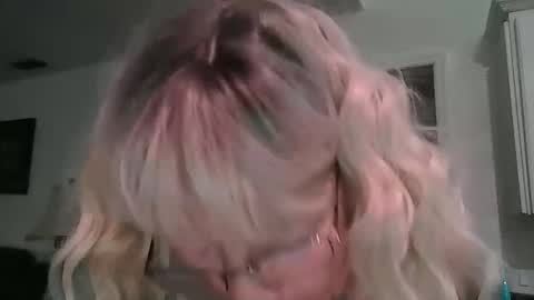 mistygoodslut online show from March 2026 12:05:01 PM