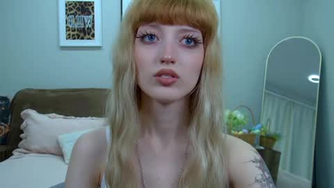 Misty online show from April 2026 05:17:01 PM