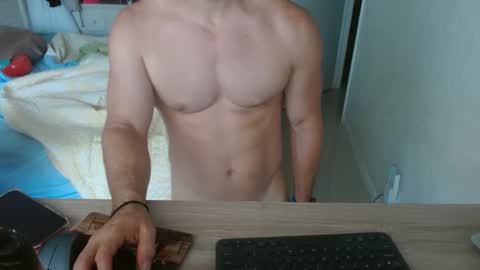 Snapshot of mitcheli chatting on September 2025 02:42:01 PM Onlyfans online show from September 2025 02:42:01 PM