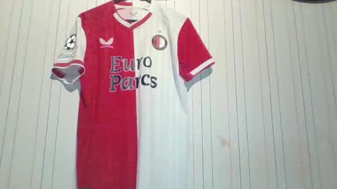 mitta93 online show from October 2025 11:11:02 PM