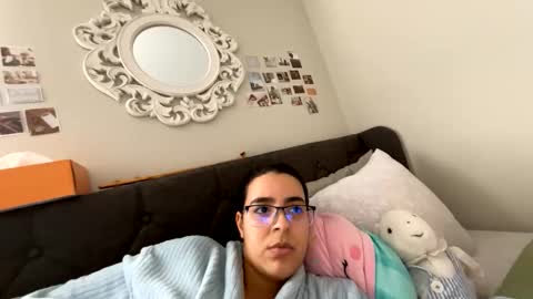 mixedbaby98 online show from January 2026 06:24:01 PM