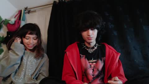 Naomi and Nekorii online show from April 2026 06:10:02 AM