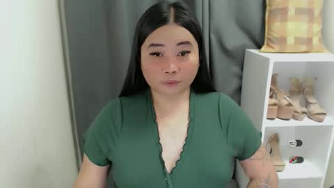 Snapshot of miya_licious chatting on April 2026 01:41:01 PM cassie marie online show from April 2026 01:41:01 PM