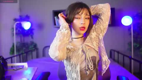 miyuki_wolf online show from November 2025 09:30:02 PM