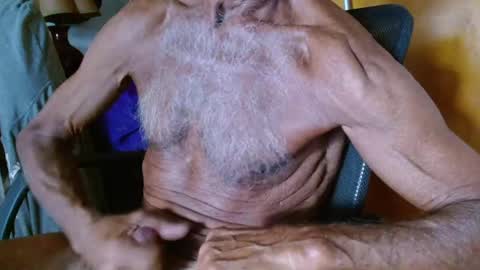 Snapshot of mjmadurengue chatting on February 2025 08:45:02 PM Mario jose online show from February 2025 08:45:02 PM