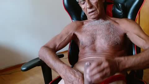 Mario jose online show from April 2026 05:03:01 PM