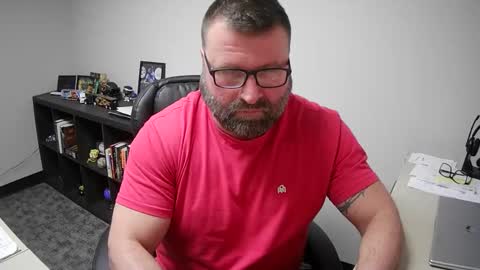 Snapshot of mlangworthy chatting on March 2026 04:00:02 PM MLangworthy online show from March 2026 04:00:02 PM