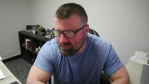 Snapshot of mlangworthy chatting on April 2026 03:08:01 PM MLangworthy online show from April 2026 03:08:01 PM