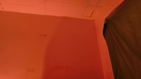 MoonLipson online show from June 2026 12:56:02 AM