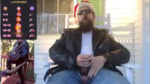 SMOKINsnakeEYEZ online show from December 2024 08:32:02 PM