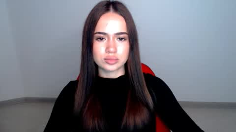 Beata online show from November 2025 05:18:01 PM