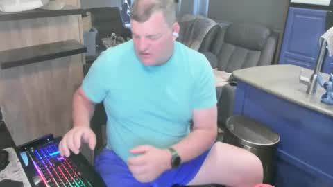 mmmthatsfunnn online show from June 2026 04:31:02 PM