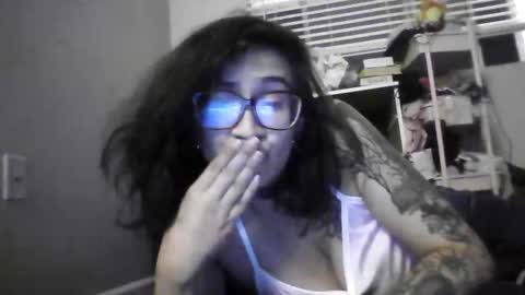 Snapshot of mnmmmmmrosee chatting on November 2025 08:14:01 AM mnmmmmmrosee online show from November 2025 08:14:01 AM