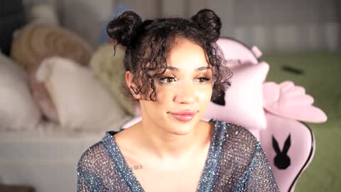 Ruxxx online show from January 2025 10:19:01 PM