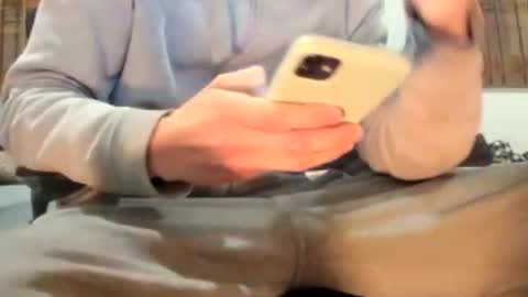 Snapshot of moderdelier chatting on June 2026 01:34:01 AM DigBreed online show from June 2026 01:34:01 AM
