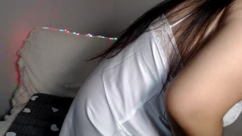 Molly online show from January 2025 06:46:01 AM