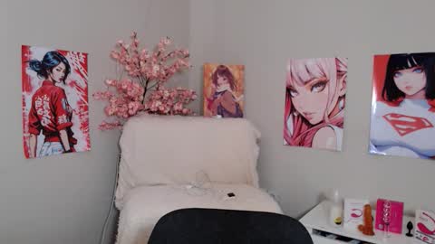 Molly online show from November 2025 04:11:02 AM