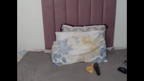 Mogheul Slay online show from February 2026 12:43:02 AM