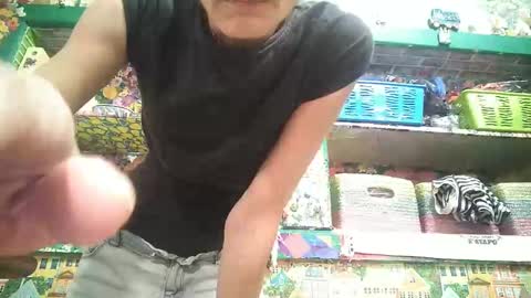 Snapshot of mohawkred chatting on September 2025 09:38:01 PM MohawkRed online show from September 2025 09:38:01 PM