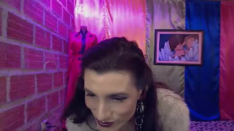 moira_hot online show from December 2025 06:37:02 PM