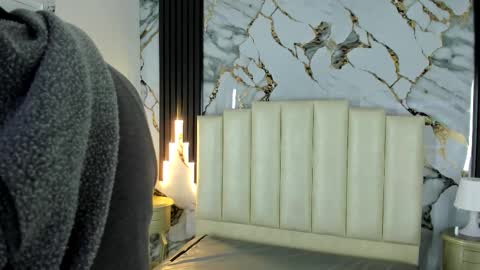 Hey Guys  Im Mollie online show from November 2025 12:26:01 PM