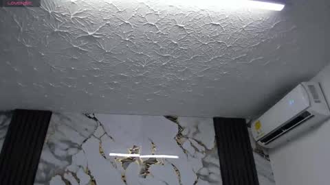 Hey Guys  Im Mollie online show from March 2026 11:57:01 AM