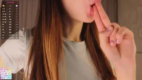 Kate online show from November 2025 04:45:02 AM