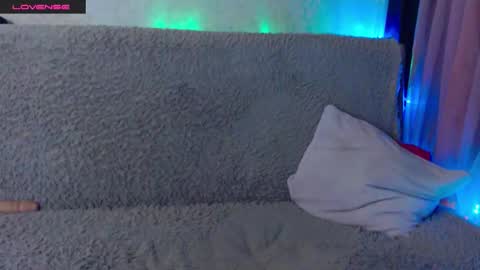 Snapshot of molly1sex chatting on December 2025 01:48:01 PM Molly1sex online show from December 2025 01:48:01 PM