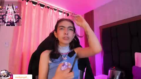 Snapshot of molly__a chatting on July 2026 04:00:01 PM Molly online show from July 2026 04:00:01 PM