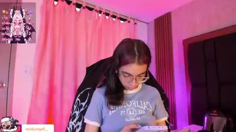 Snapshot of molly__a chatting on July 2026 03:48:02 PM Molly online show from July 2026 03:48:02 PM