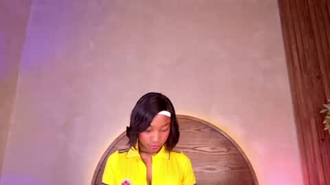 Snapshot of molly_jackson chatting on June 2026 10:43:02 PM Molly Jackson online show from June 2026 10:43:02 PM