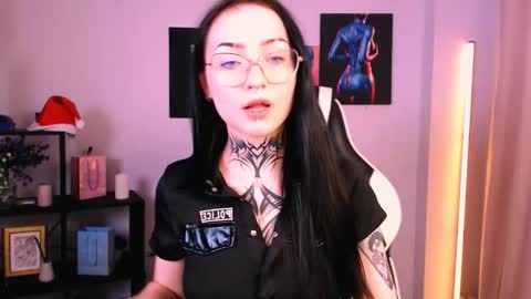 molly_kisss online show from January 2026 04:15:01 AM