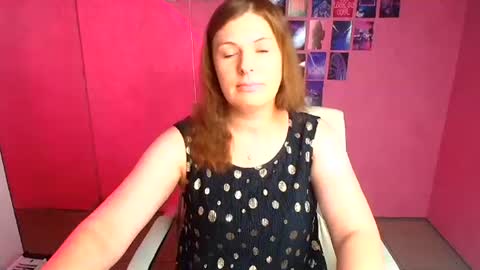 Snapshot of molly_mis chatting on July 2026 11:45:02 AM Molly online show from July 2026 11:45:02 AM