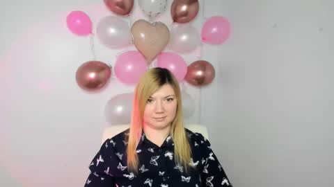 Molly online show from February 2025 04:02:01 PM