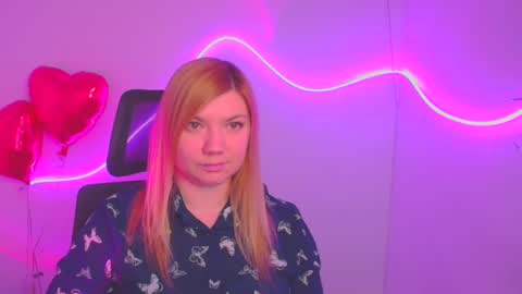 Molly online show from March 2025 12:22:01 PM