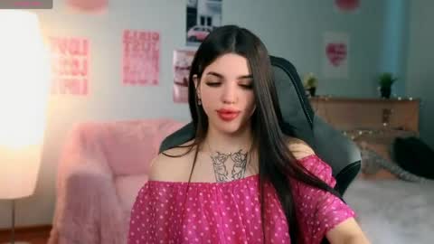 Snapshot of molly_rettyy chatting on May 2026 04:29:01 AM Molly online show from May 2026 04:29:01 AM