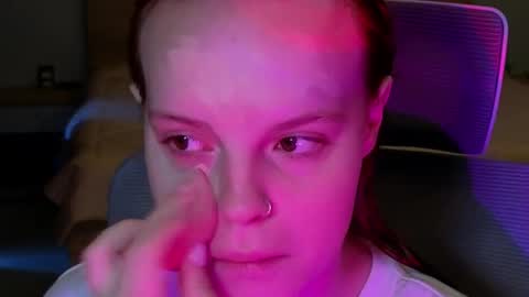 Molly online show from April 2026 12:16:01 AM