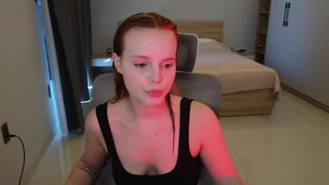 Molly online show from April 2026 07:47:02 AM