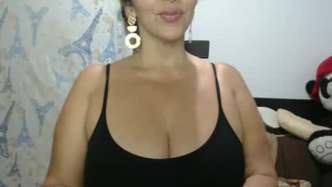 Molly Bunny online show from October 2025 11:13:02 PM