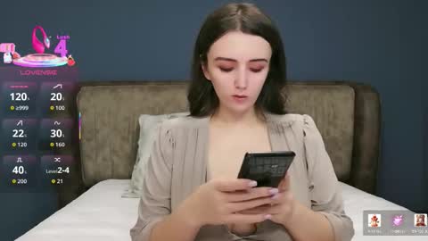 Molly online show from January 2026 08:56:01 PM