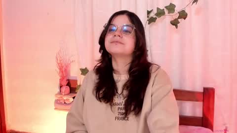 New girl Emily Valentina  Michelle online show from February 2025 04:33:01 PM