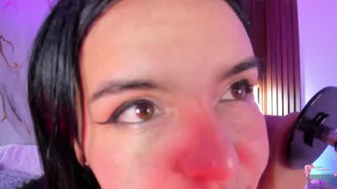 Snapshot of mollylewis18 chatting on May 2026 03:48:01 AM New girl Emily Valentina Michelle online show from May 2026 03:48:01 AM